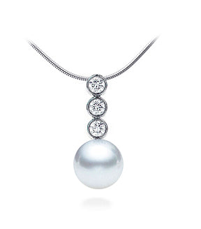 10-11mm White South Sea Cultured Pearl Pendant AAA Quality 18k Gold & Diamonds