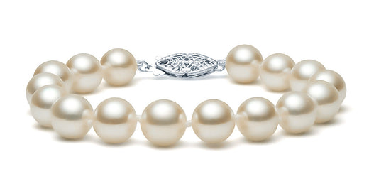 6.5-7mm Cream Japanese Akoya Cultured Pearl Bracelet AA+ Quality with a Sterling Silver Clasp